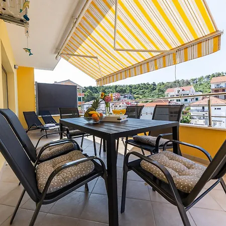 Apartment Bonaca Trogir