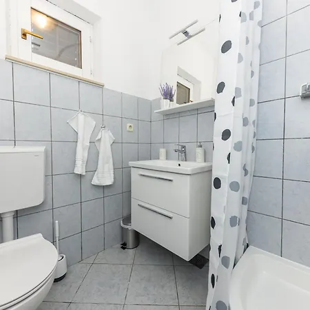 Bonaca Apartment *